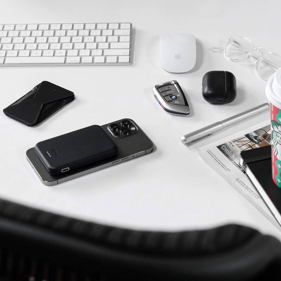 Moft Snap Battery - бездротовий MagSafe повербанк для iPhone - MOFT
