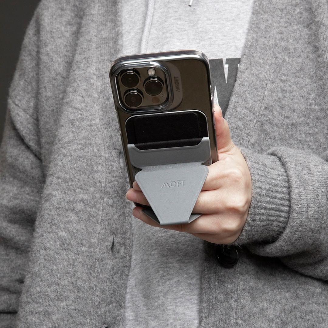 Уцінка. Чорний чохол MOFT Snap Case для iPhone 14