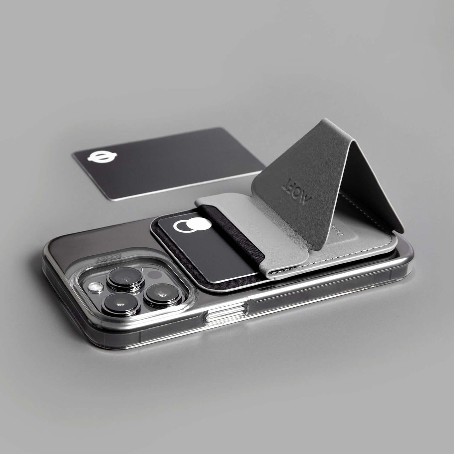 Moft Snap Case - чохол для iPhone з MagSafe - MOFT