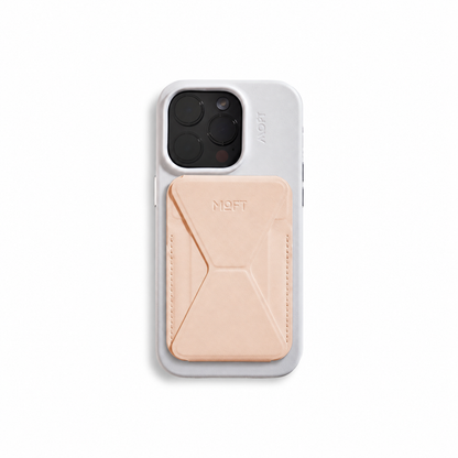 MOFT Snap-On MOVAS — Персиковый, вид на телефоне